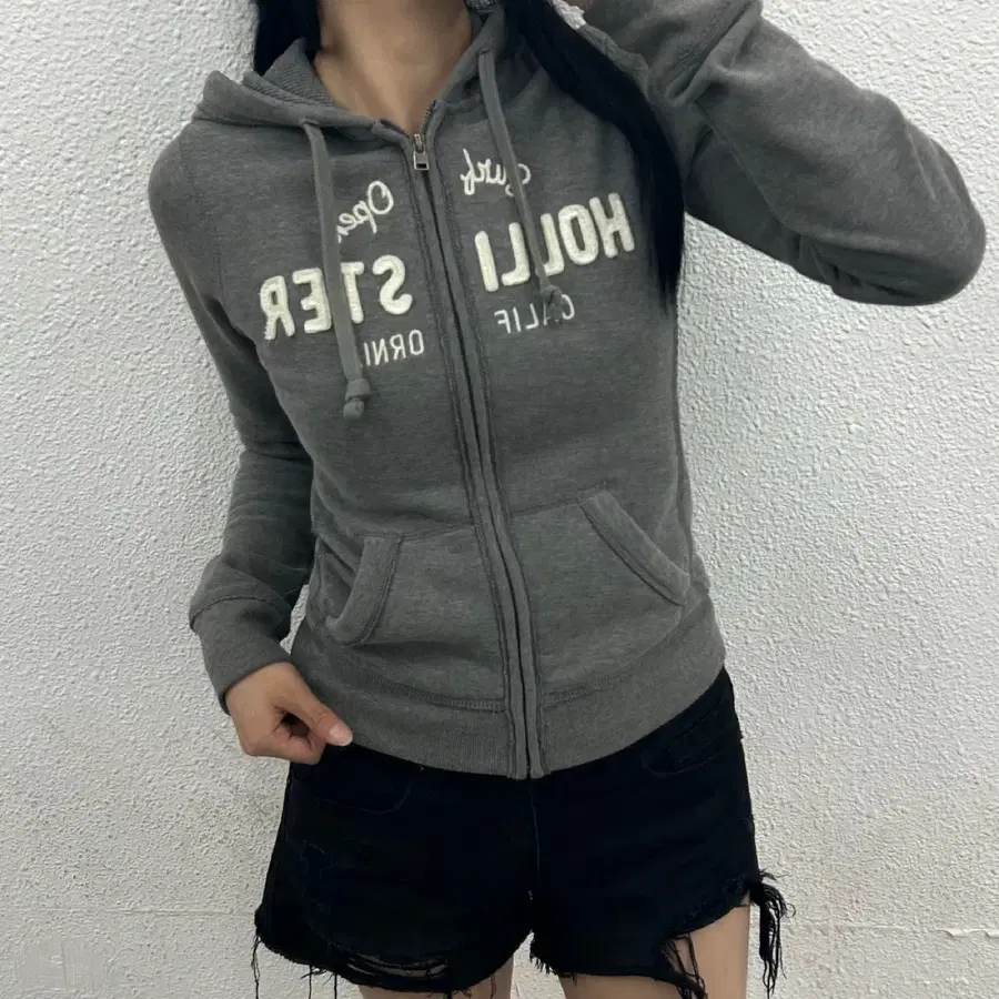 홀리스터 센터로고 그레이 후드집업 XS