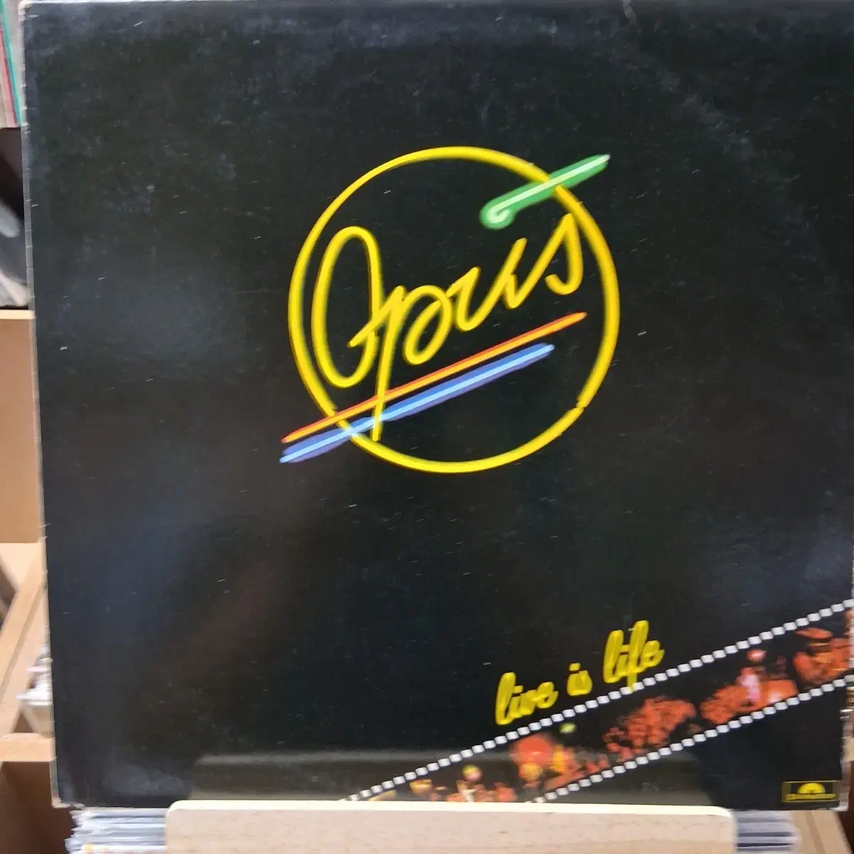 Opus 라이브 이즈 라이프 LP 할인