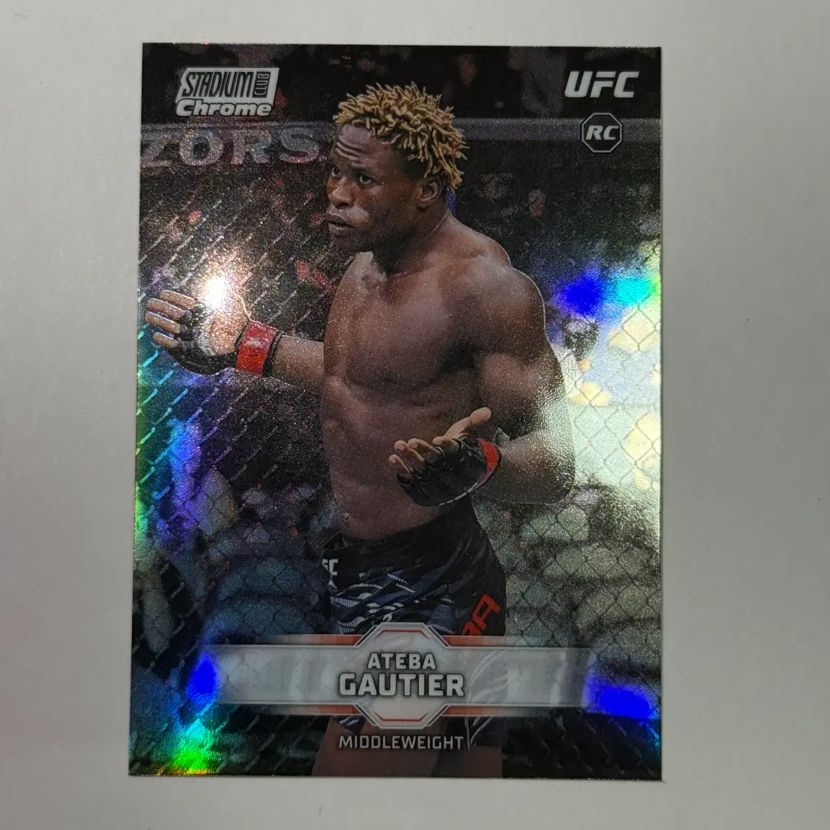 [루키] UFC 미들급 아테바 고티에 루키 리플렉터 스타디움 UFC 카드