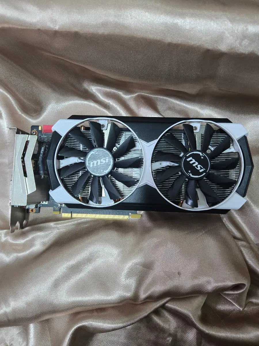GTX960 그래픽카드  판매합니다