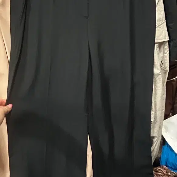 한섬 타임 포스트모던 블랙 와이드 슬랙스 S