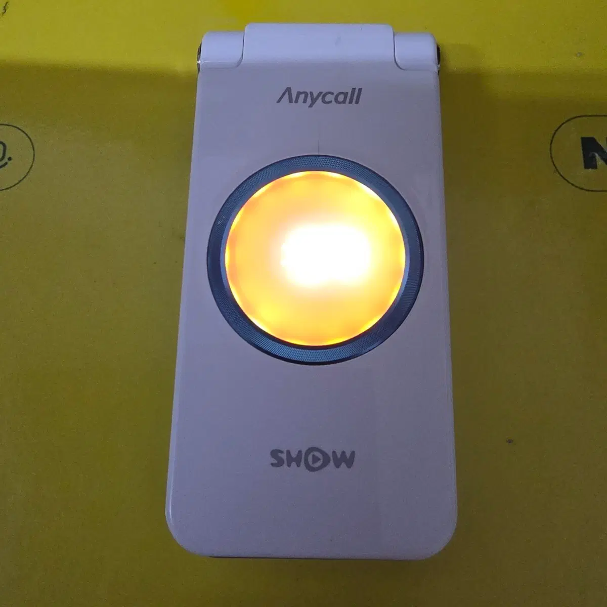 매직홀폰 sph-w8300 (kt-2319) 피처폰 효도폰 공부폰