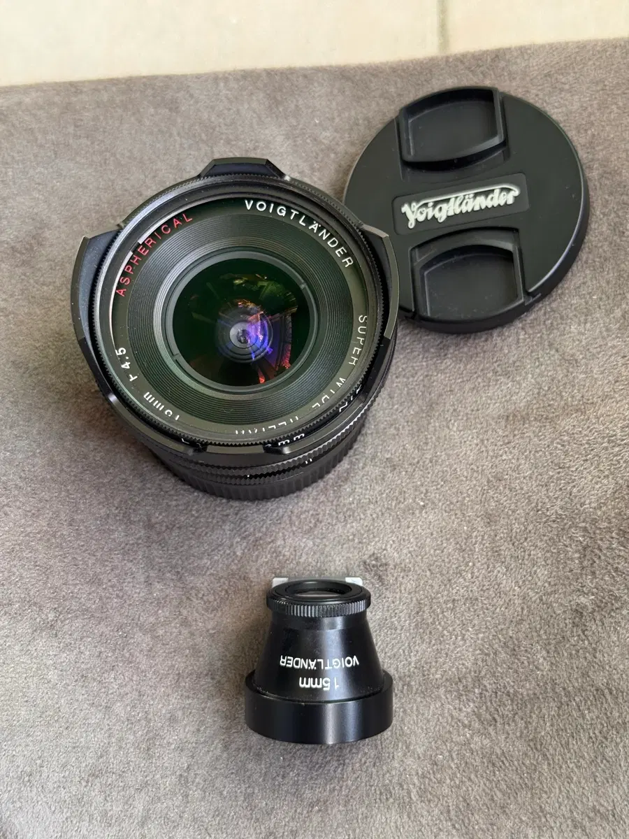 보이그랜더 슈퍼 와이드 헬리어 15mm f4.5 라이카 M마운트 렌즈 블랙