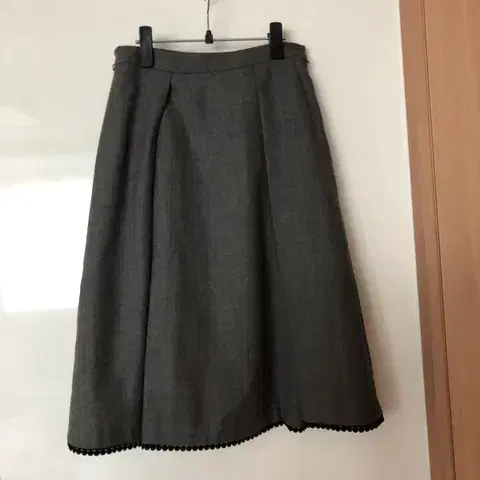 제평 메르헨 울 플리츠 핀턱 미디 스커트 치마 올드머니룩