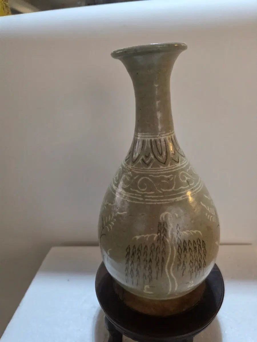 분청사기 철화백화 산수문 장경병