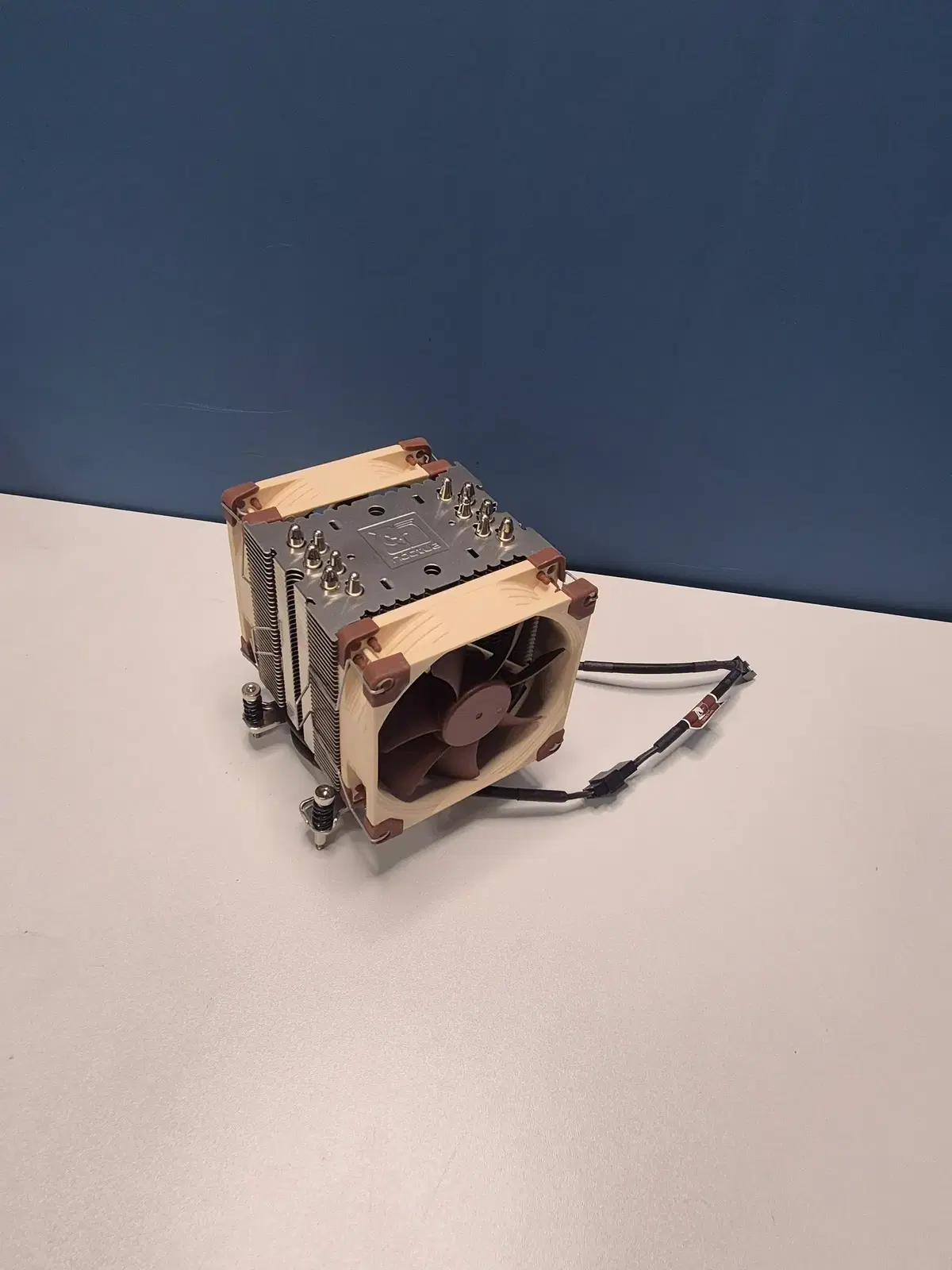 녹투아 Noctua NH-U9 TR4-SP3
