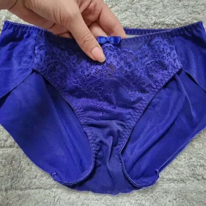 블루 레이스 여성팬티 중고 (비비안)