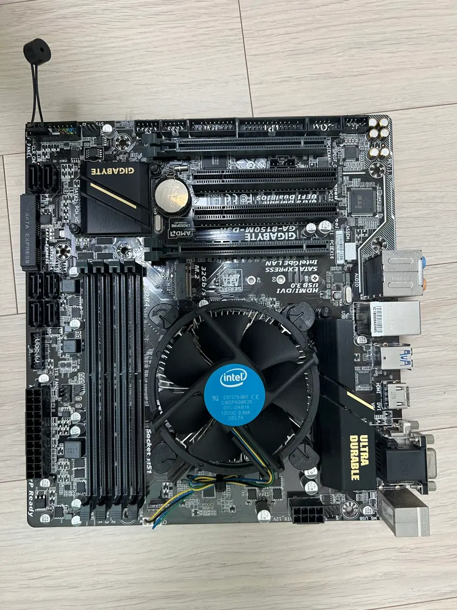 기가바이트 GA-B150M-D3H 메인보드