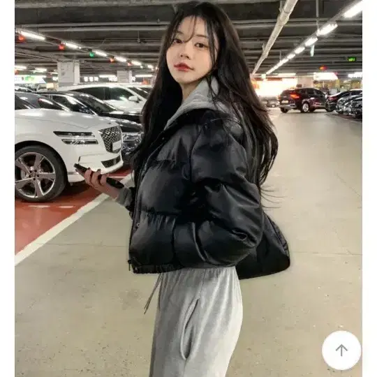 교신 데이로데 여성 숏 패딩 자켓 블랙