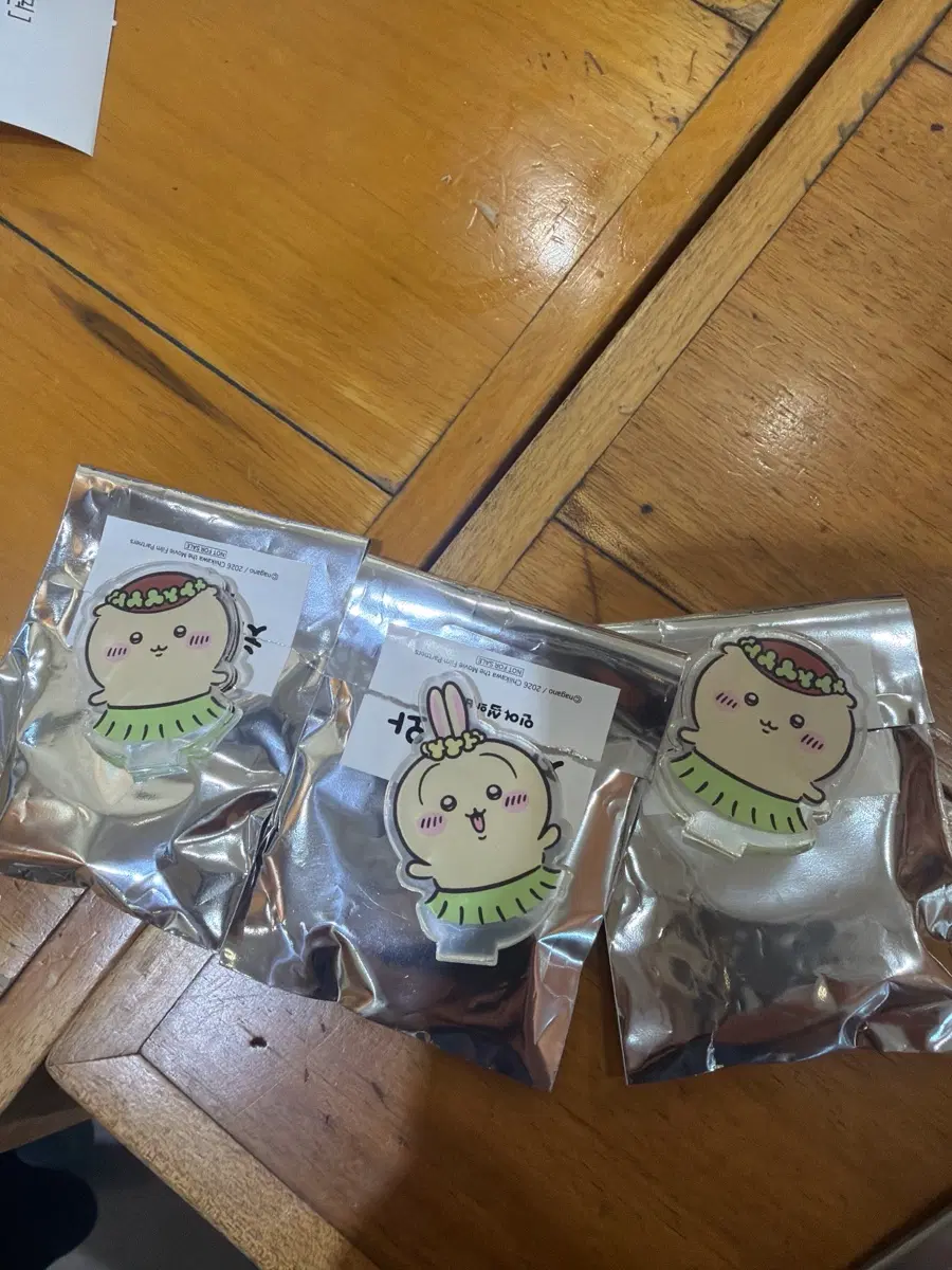 치이카와 영화 인어섬 프리미어 특전 흔들 아크릴 우사기