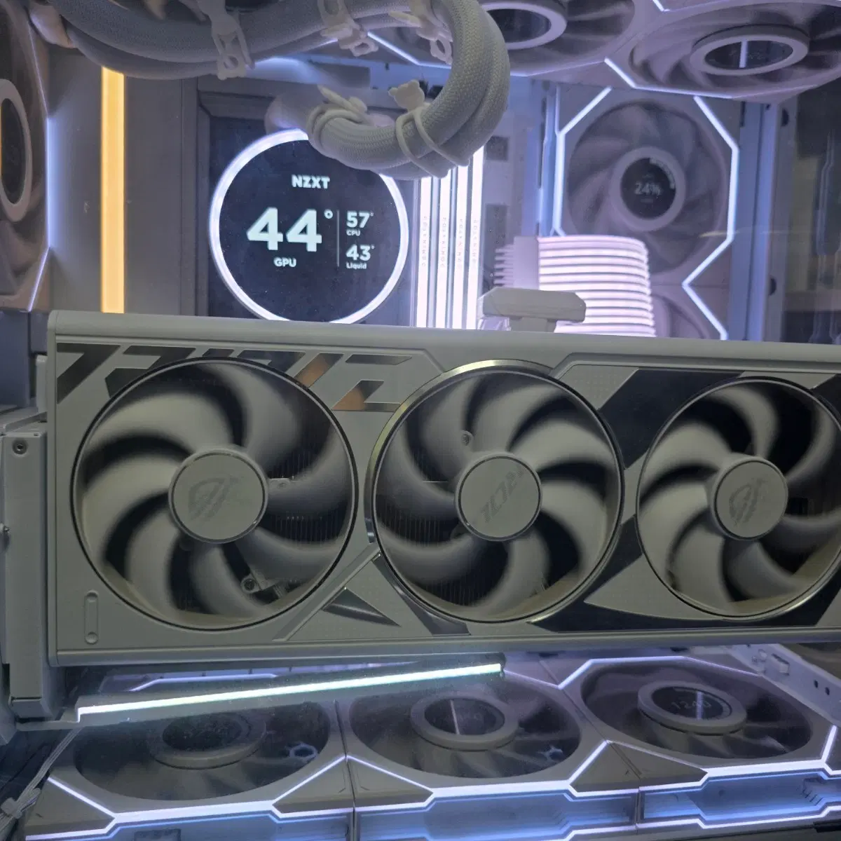 RTX4090 아수스 로그스트릭스 게이밍 OC 풀박 그래픽카드