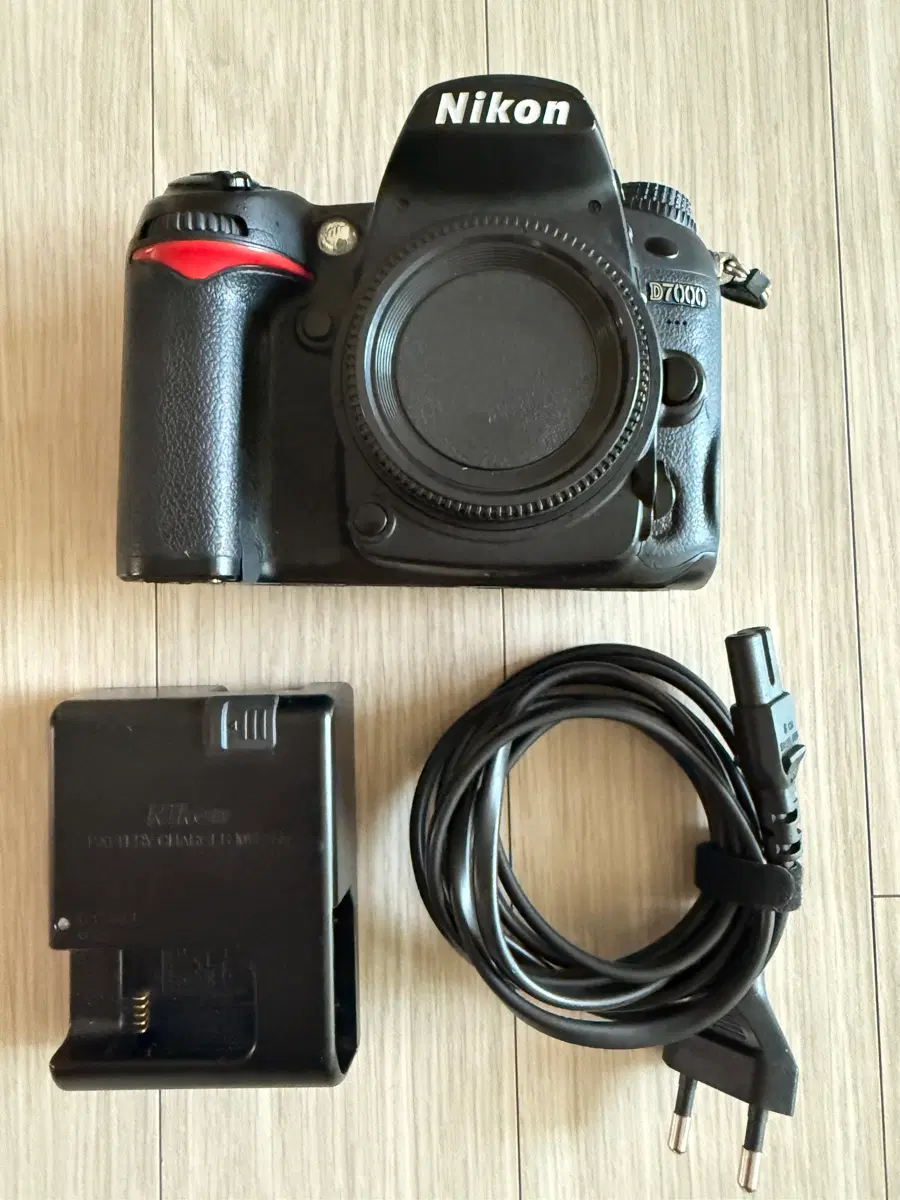 니콘 D7000 카메라