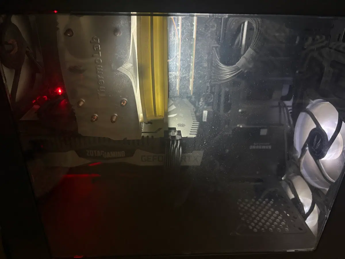 컴퓨터본체 rtx2060 i9 9900kf