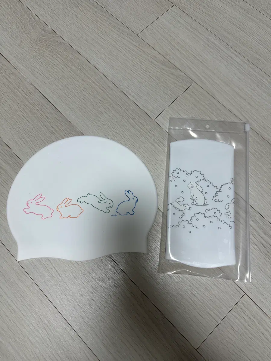 키티버니포니 바운싱버니, 그로브 수모 일괄