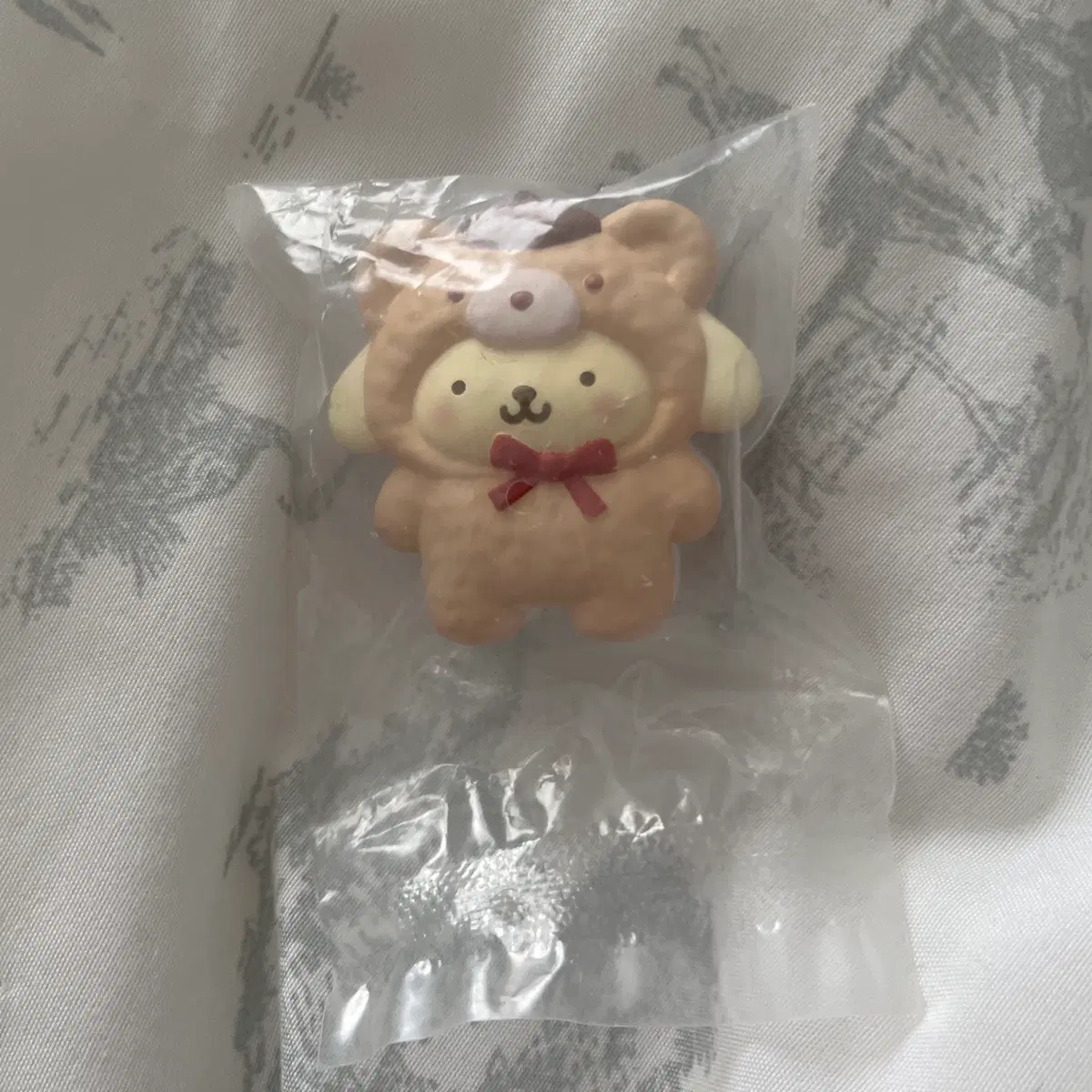 산리오 라떼쿠마 가챠 폼폼푸린