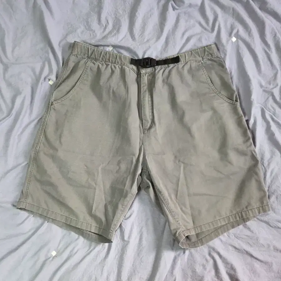 콜롬비아 벨티드 밴딩 쇼츠 XL