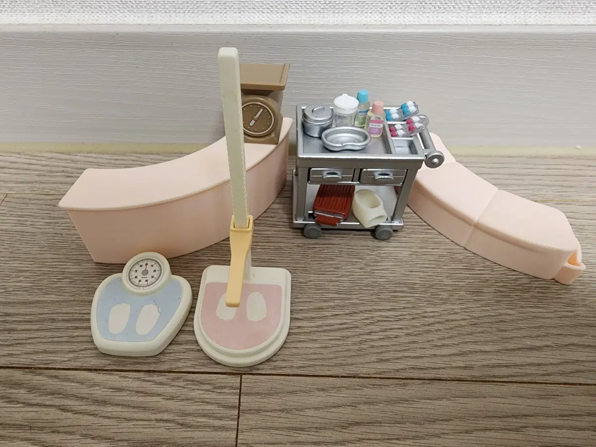 실바니안 병원 소품