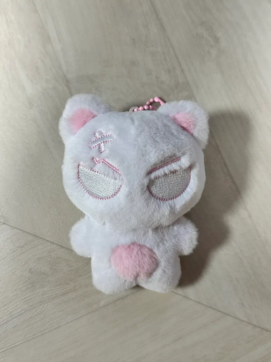 앤팀 니콜라스 인형 이치고냥 흰치고냥