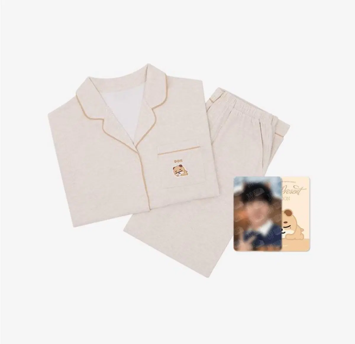 데이식스 굿즈 엠디