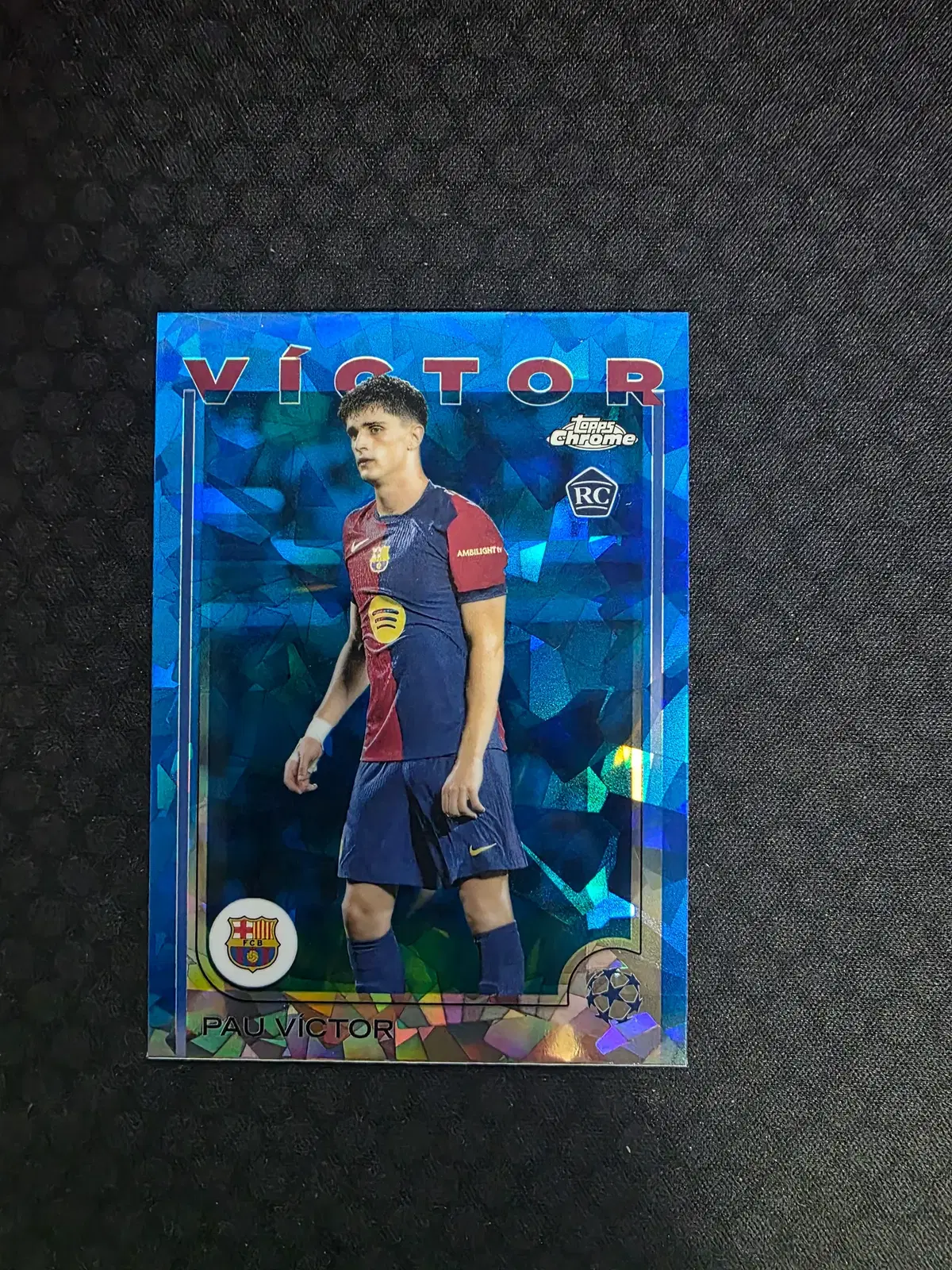 2025 탑스 uefa pau victor 인서트 카드