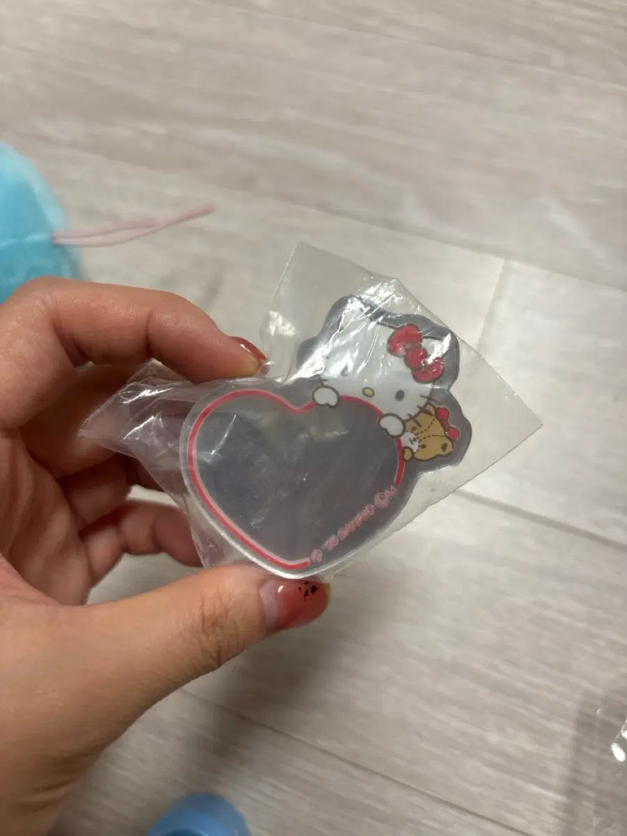 랜덤 키티 거울