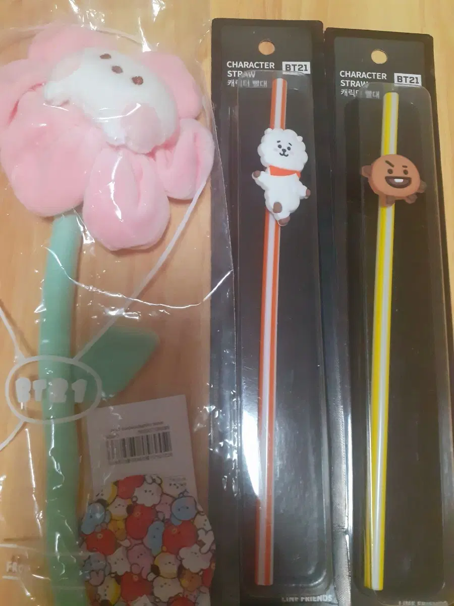 bt21 알제이 플라워데코홀더 .빨대