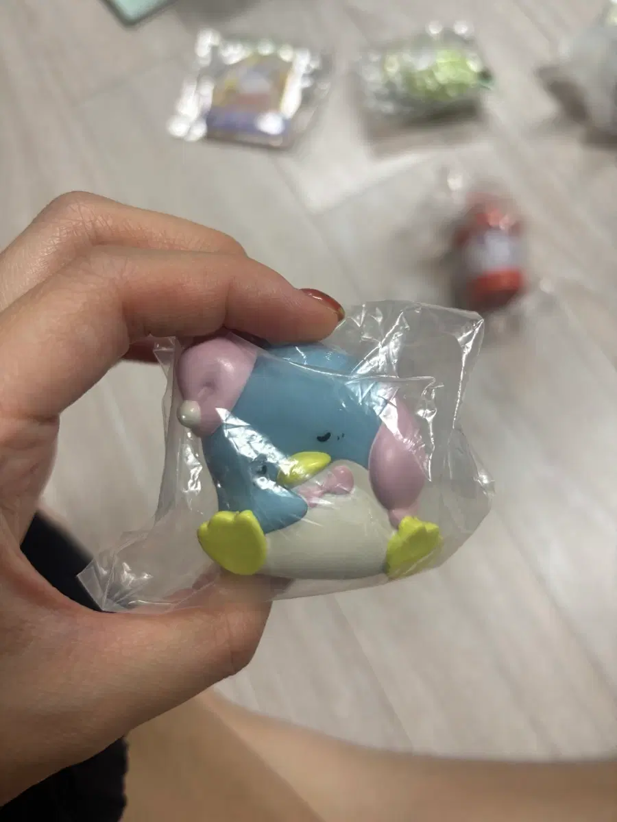 산리오 해피단브이 턱시도쌤 페클 라이트 가챠