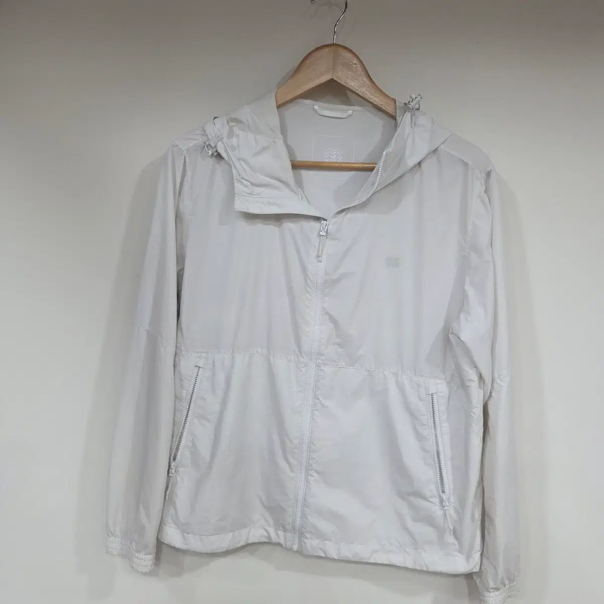 코오롱스포츠(KOLON SPORT) 여성용 경량 바람막이 자켓
