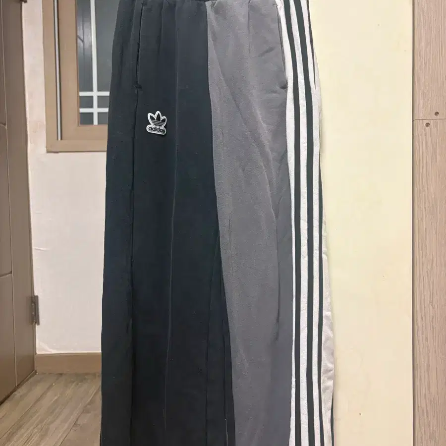 아디다스 트레이닝 바지