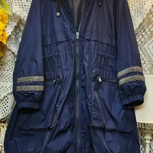 고급영롱 점퍼. 디쟌멋져요 네이비