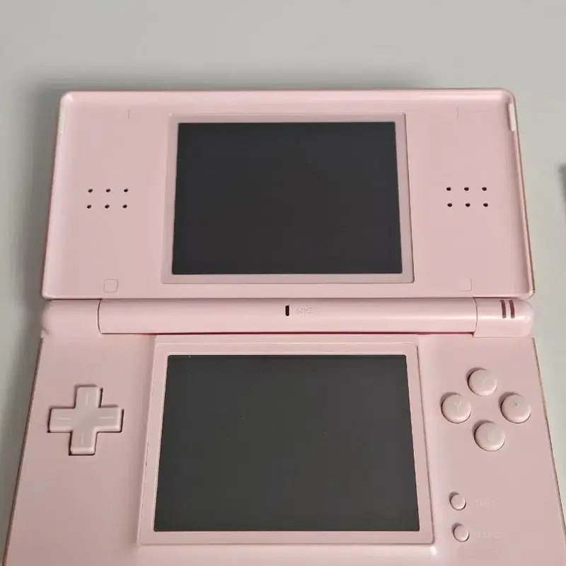 닌텐도 DS lite 한국판 핑크색 + 충전선, 칩