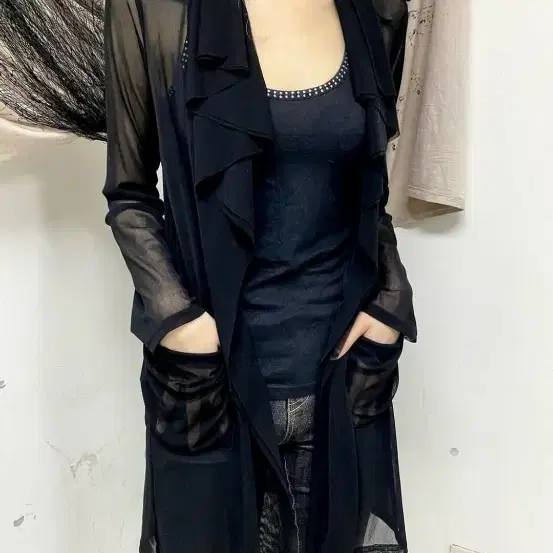 비갸루 시스루 블랙 랩가디건