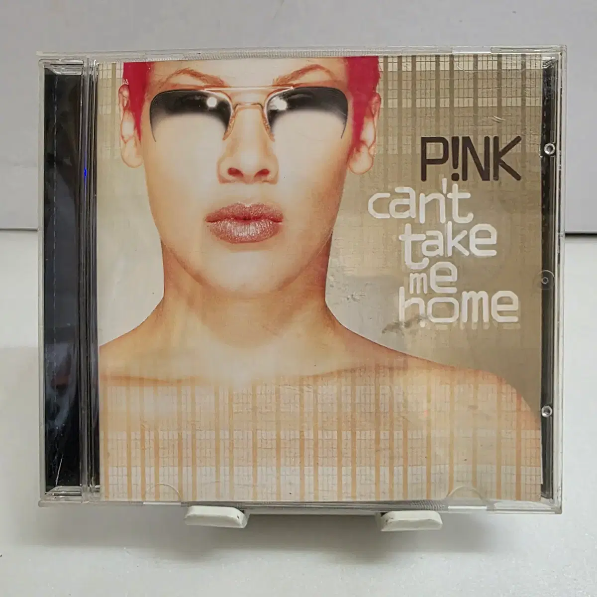 P!nk (Pink) - Can't Take Me home