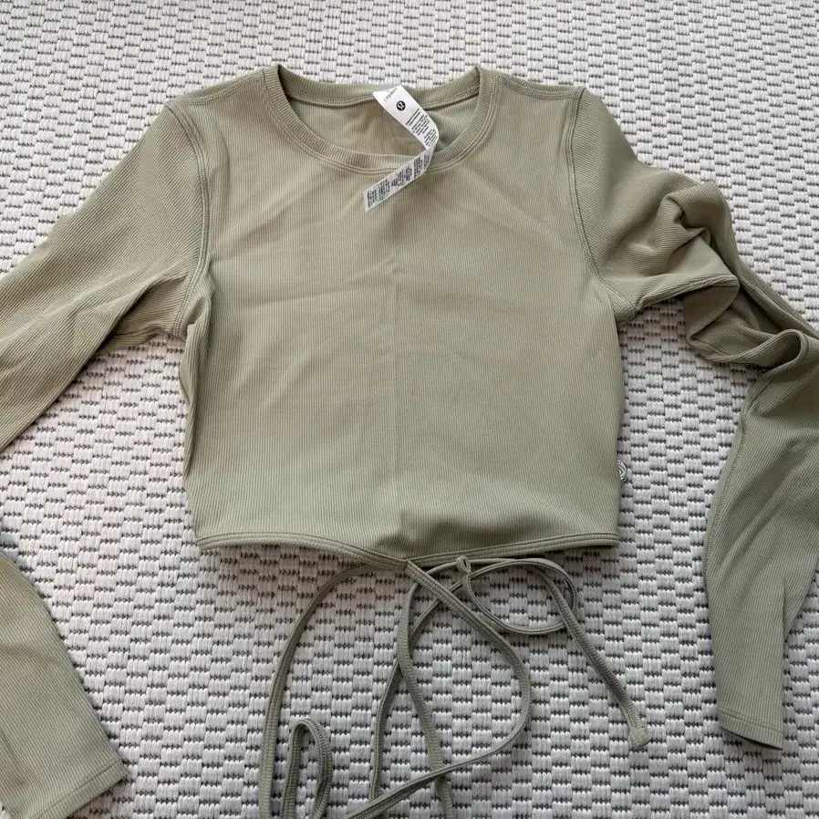 Lululemon logocharm 티셔츠 4사이즈