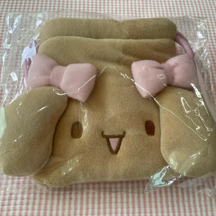 미쟝센 모카 파우치