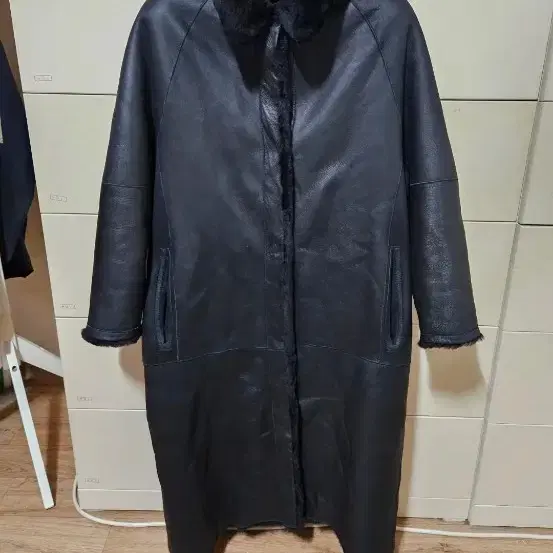 양가죽 양털 칼라거펠트 무스탕 거의새것