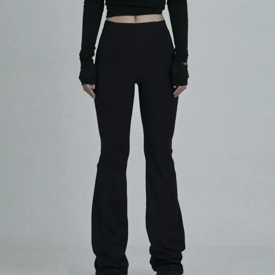 오도어 flare pants (부츠컷 레깅스)