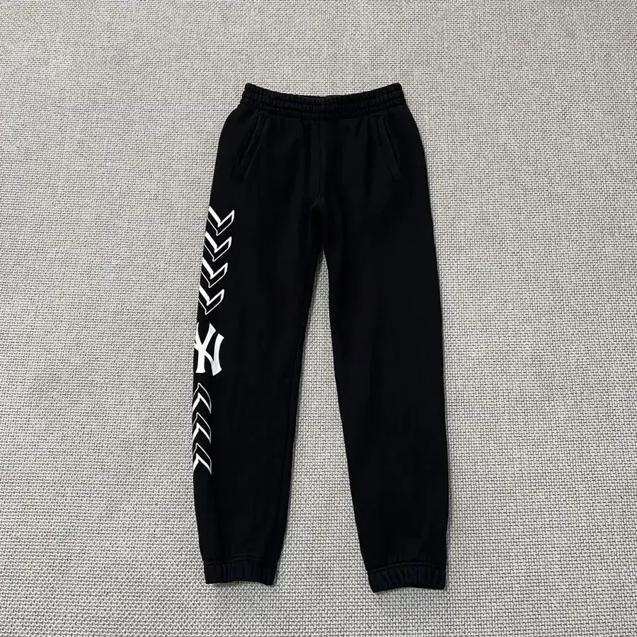 XS MLB 뉴욕양키즈 여성 기모 조거팬츠 바지 B.6022