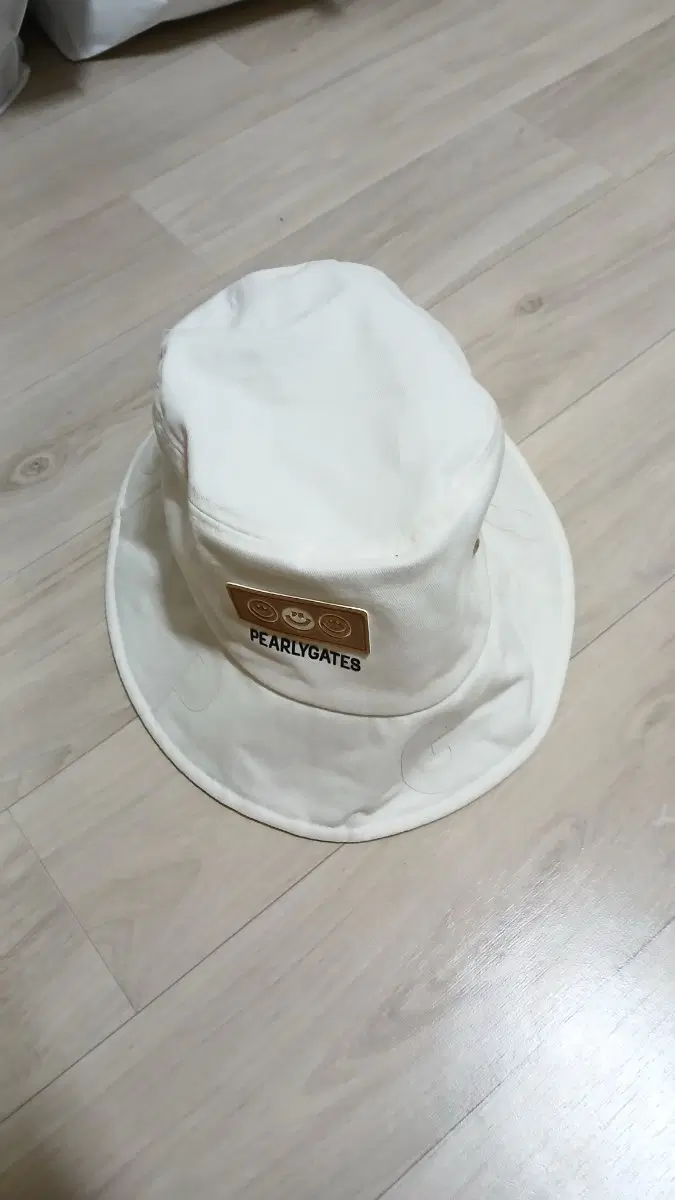 파리게이츠 버킷햇 모자