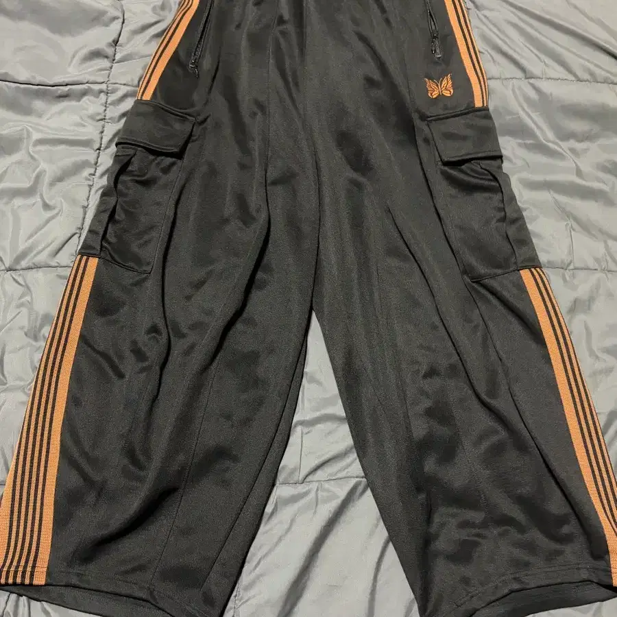 the gallery box 별주 Needles h.d. Track pants black s