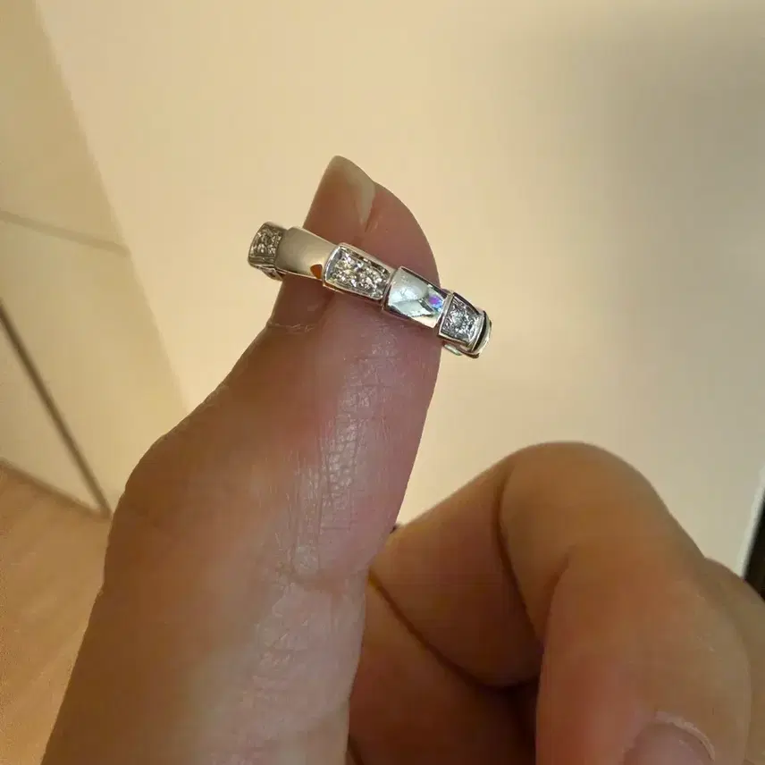 불가리 세르펜티 바이퍼 다이아 링 51호 사진 4