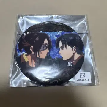 진격의 거인 리바이&한지 키라키라 캔뱃지 76mm CONNECTION