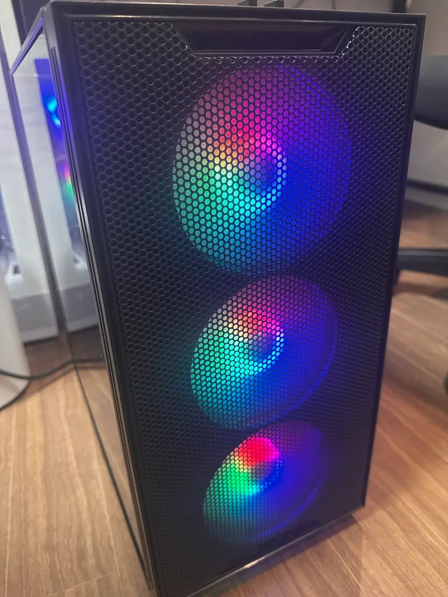 i5-9400F RTX 2070 SUPER 게이밍 PC