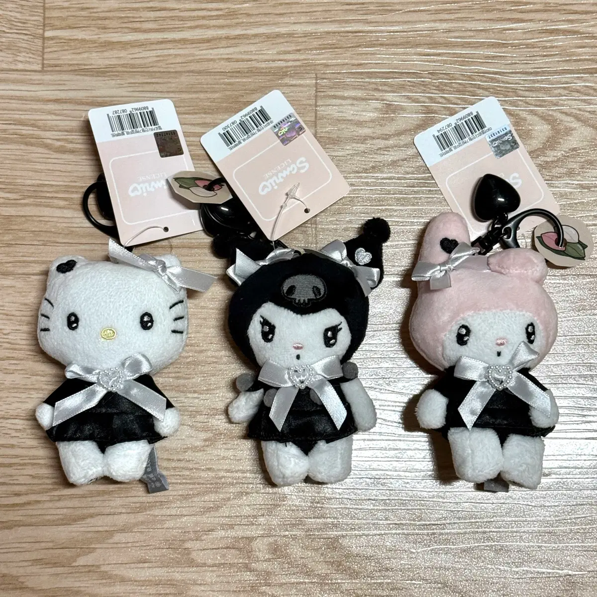 산리오 인형 키링 헬로키티 쿠로미 마이멜로디 블랙 시리즈