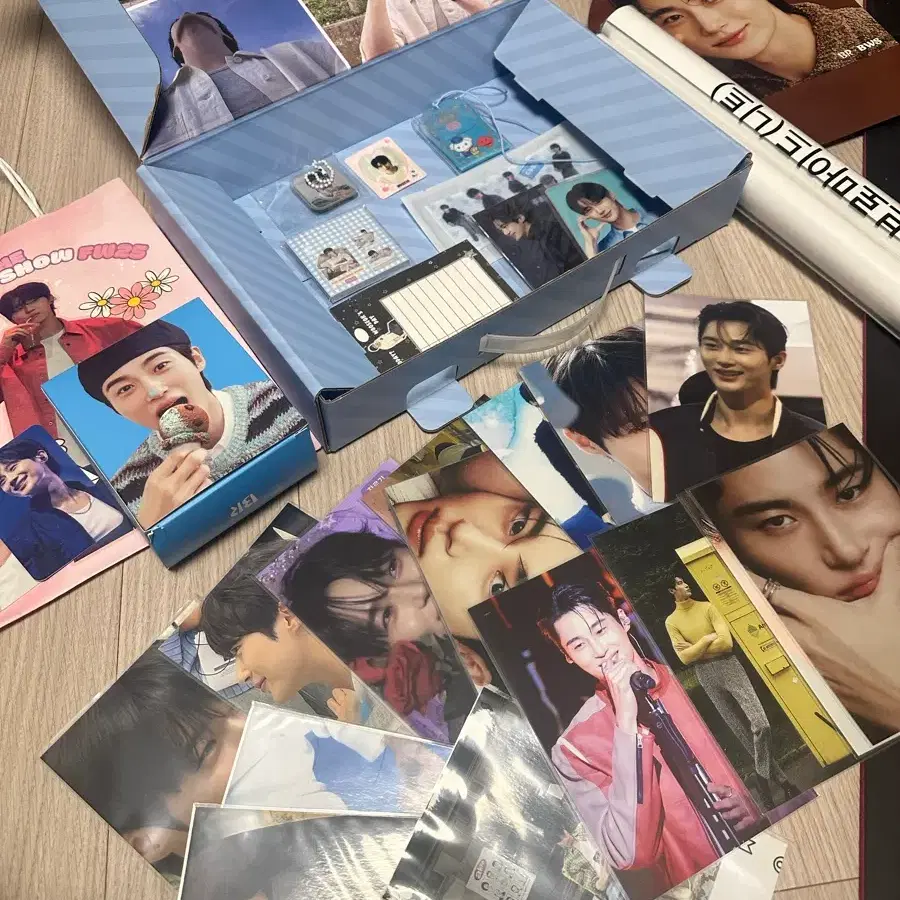 변우석 포카외 굿즈 일괄