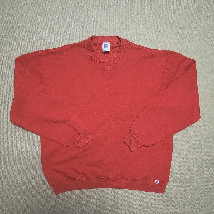 90s Russell Athletic 러셀 애슬레틱 USA 레드 플레인 스웻 L