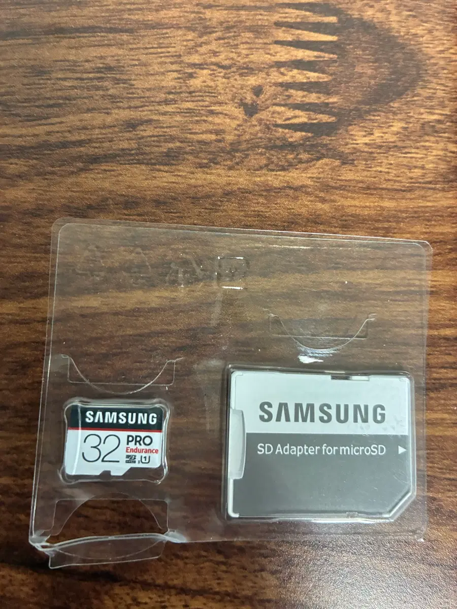 삼성 마이크로SD카드 32GB PRO Endurance + SD 어댑터