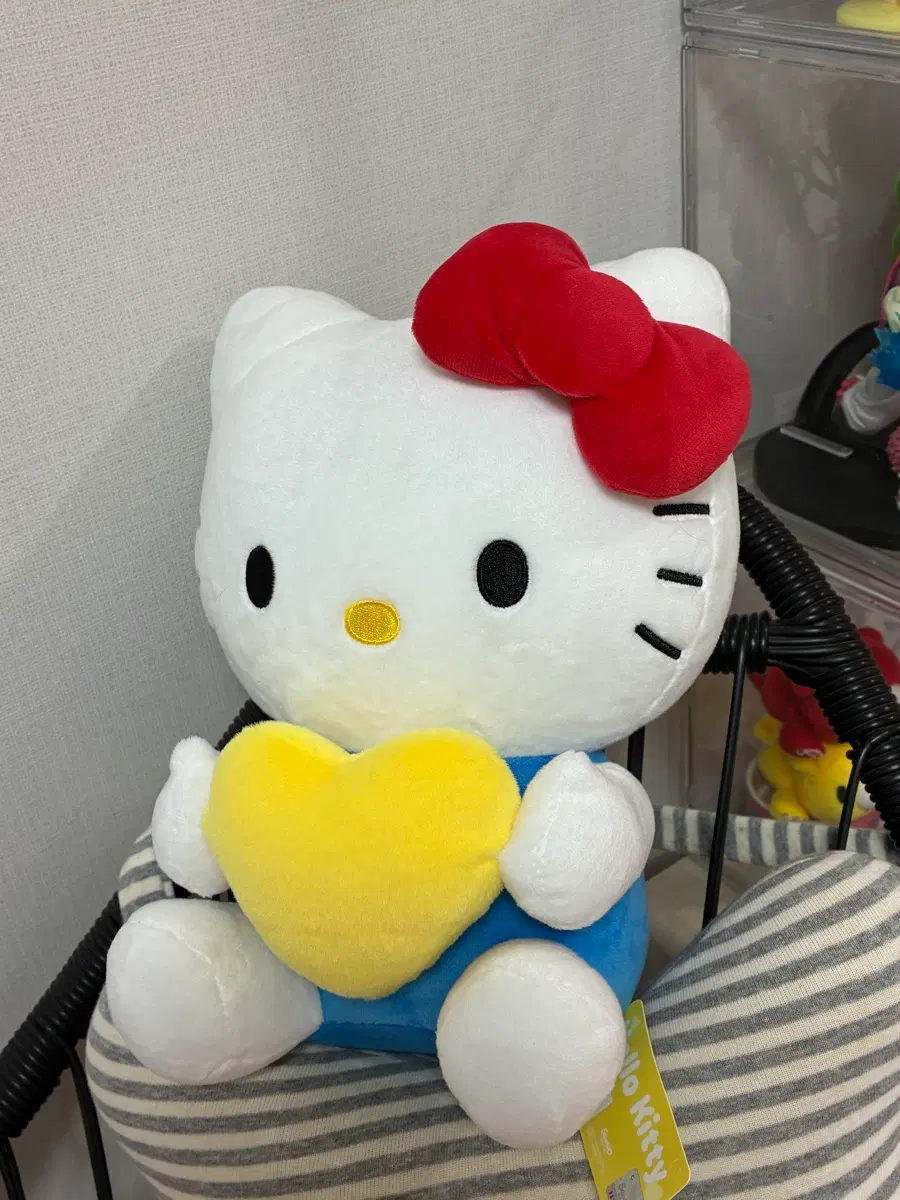 키티 중형 인형