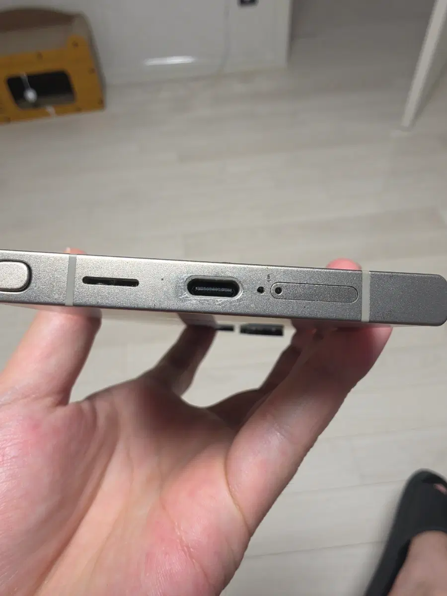 KT/약정끝 s24 울트라 512gb 티타늄그레이?