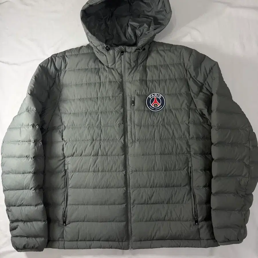 PSG 파리생제르망 경량 패딩